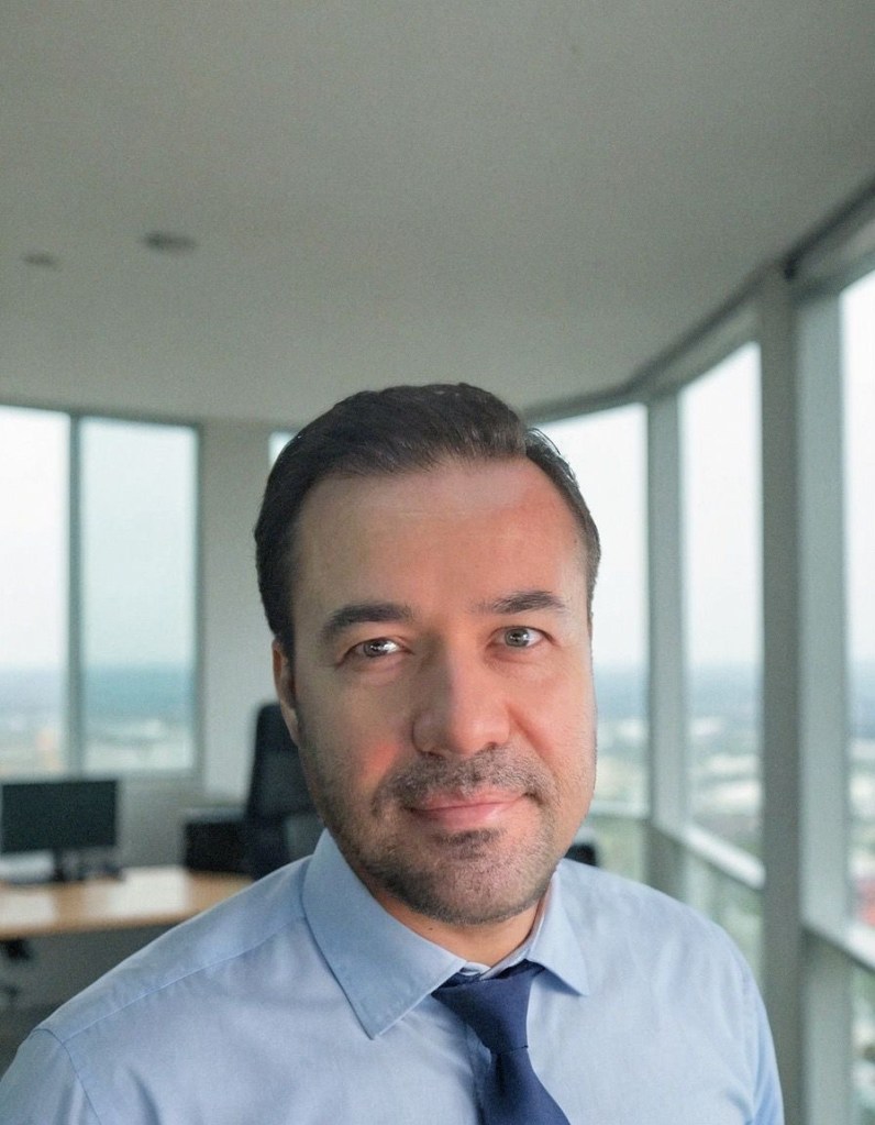 Headshot of Gökhan Salmanoğlu